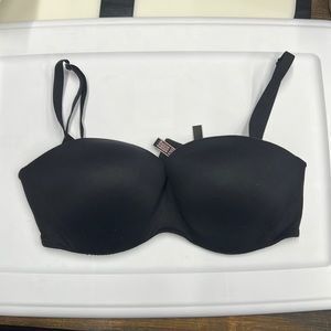 Worn 1x black VS strapless bra